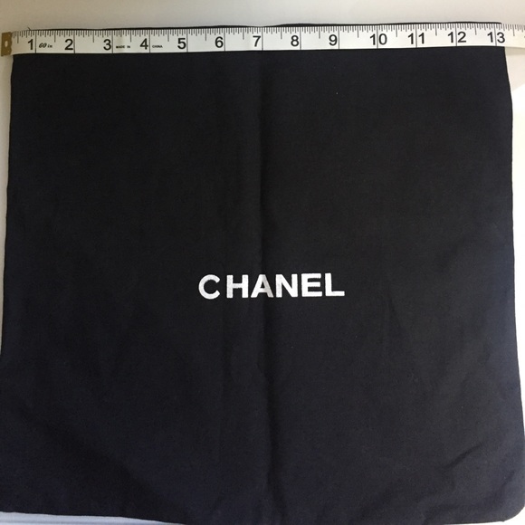🔺SOLD🔺Authentic Small Chanel Dust Bag - Picture 3 of 4